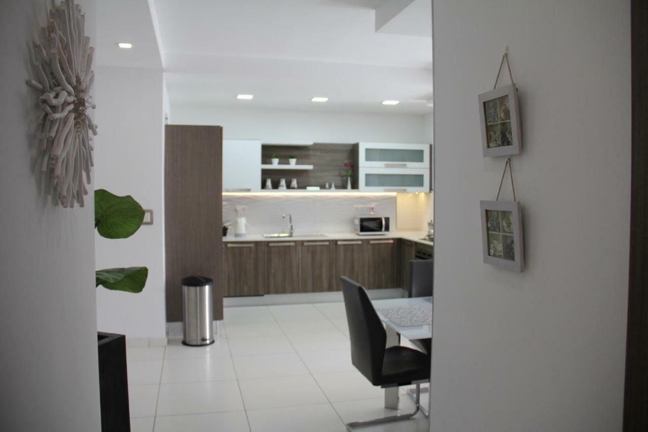 Marsascala Interlace Apartment With Free Parking Marsaskala Esterno foto